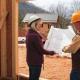 Vertragsvertrag über den Bau eines Hauses aus Holz für den Bau eines Hauses aus Holz